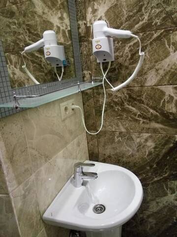 Полулюкс с балконом в Отеле Гега